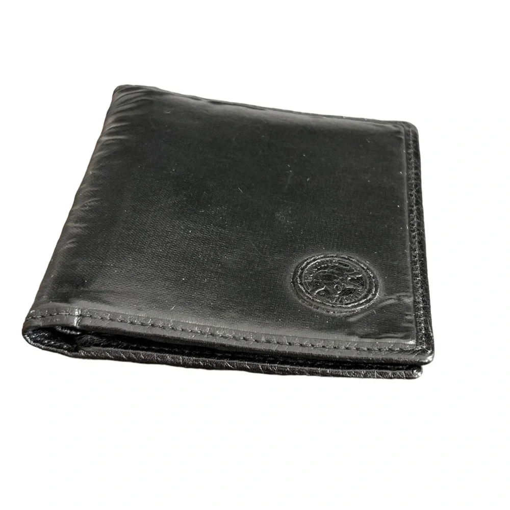 Hunting World Black Leather Bifold Wallet - Picture 2 of 12